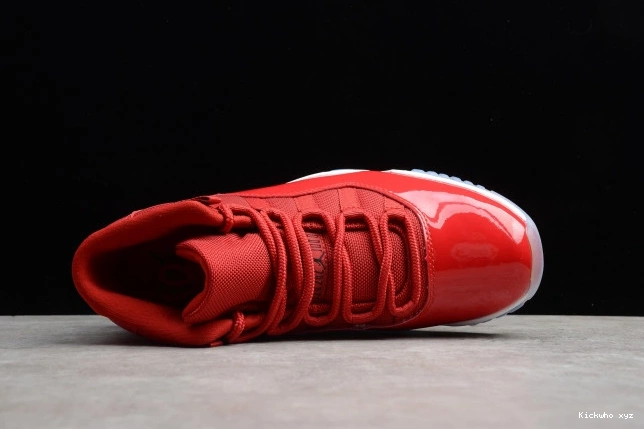 Red Air 11 RetroGym 378037-623 Jordan 0702